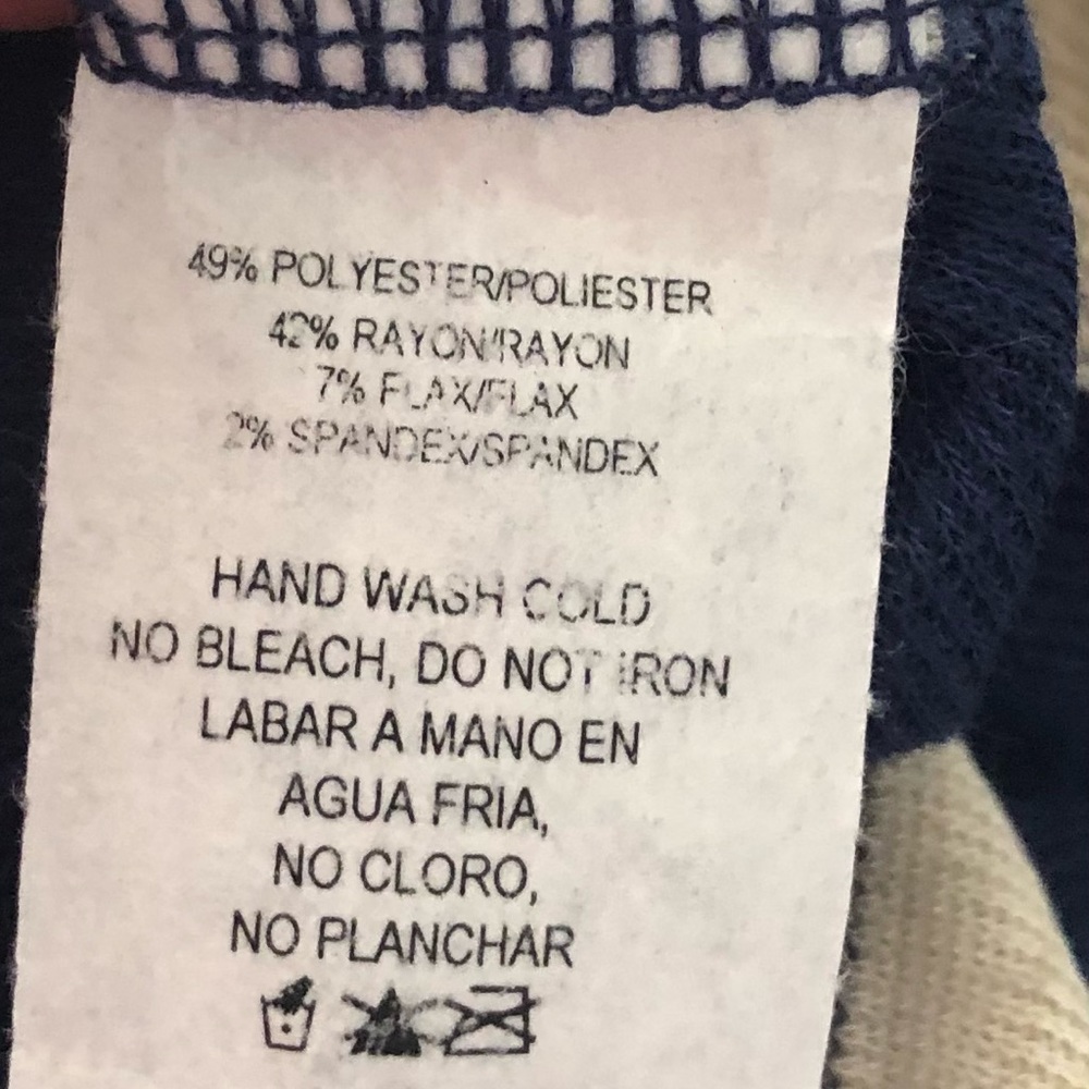 ๐ 2/$12 NWT Charlotte Russe Top - Picture 3 of 8